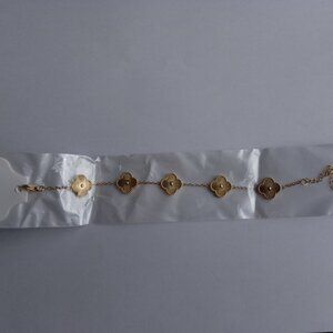 18k gold plated bracelet 8 inches